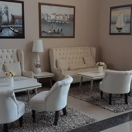 Hotel Sineva