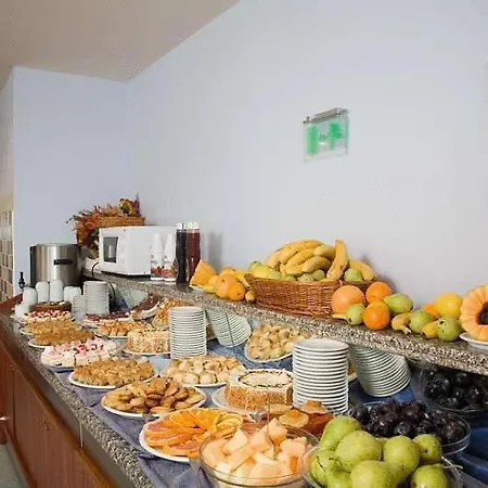 ホテル Sineva スヴェティ・ヴラス