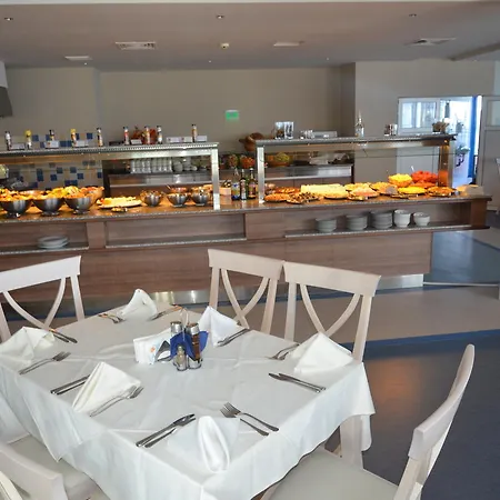 Sineva Hotel 4*