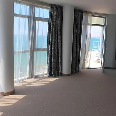 Sineva Hotel 4*
