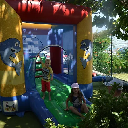 Ξενοδοχείο Sineva 4*